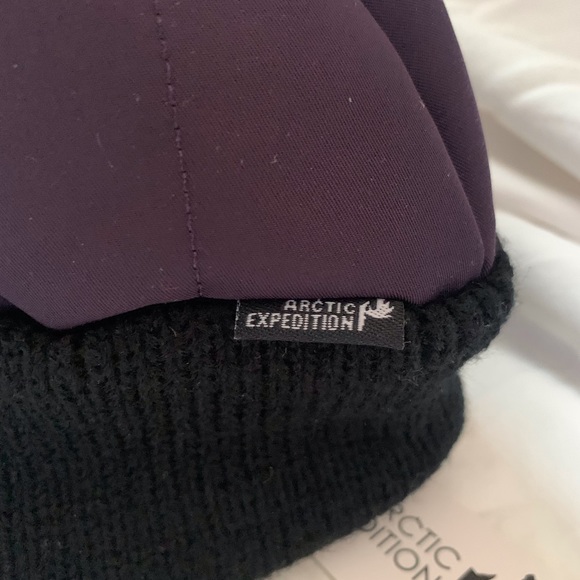 Winter Hat by Artic Expedition. *NEW* Size S/M, P/M. Color Purple - Picture 2 of 12